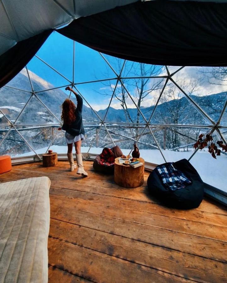Hotel Elsesi Racha Glamping Ambrolauri Exterior foto